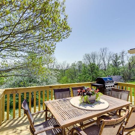 Williamstown Vacation Rental Private Deck And Yard Экстерьер фото